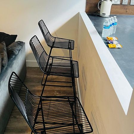 Luxurious 1-Bedroom With Parking Birmingham Eksteriør billede