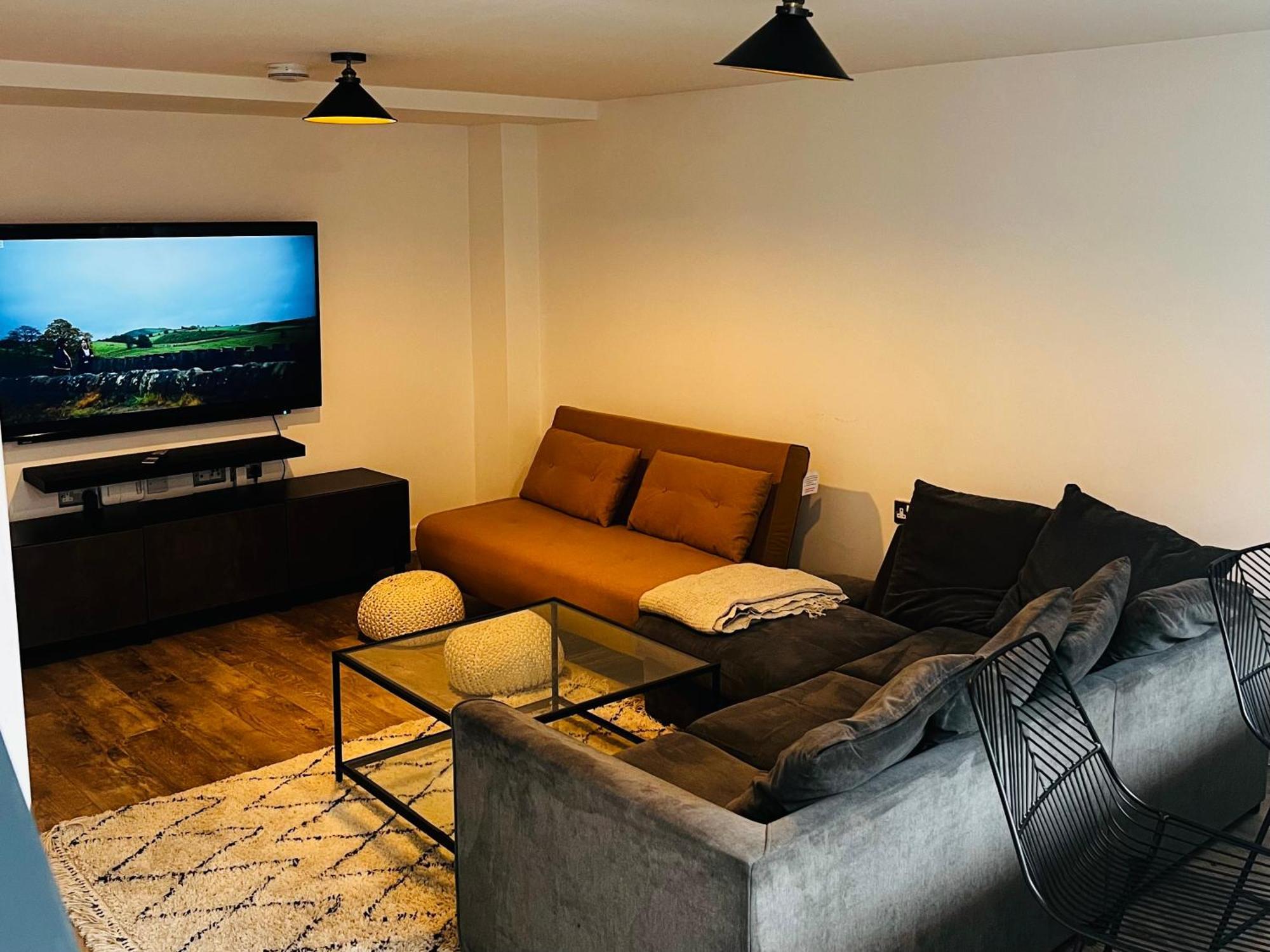 Luxurious 1-Bedroom With Parking Birmingham Eksteriør billede